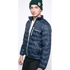 Adidas Originals - Kurtka Serrated. Kurtki męskie marki Adidas Originals. W wyprzedaży za 269.90 zł.