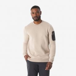 Sweter turystyczny męski Quechua NH100. Brązowe swetry męskie QUECHUA, bez wzorów, z bawełny, sportowe, bez kołnierzyka, bez ramiączek. Za 89.99 zł.