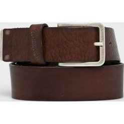Wrangler - Pasek skórzany. Brązowe paski męskie Wrangler, w paski, z materiału. Za 189.90 zł.