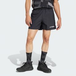 Szorty Terrex Multi. Czarne szorty sportowe męskie ADIDAS, bez wzorów, sportowe. Za 219.00 zł.