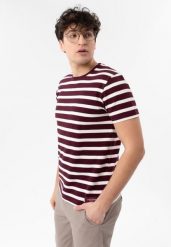 T-shirt w paski TM-HARALD. Czerwone t-shirty męskie Volcano, m, bez wzorów, z bawełny, bez kołnierzyka, bez ramiączek. Za 79.99 zł.