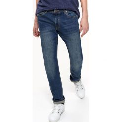 SPODNIE DENIM REGULAR FIT. Spodnie na co dzień męskie TOP SECRET. W wyprzedaży za 64.99 zł.