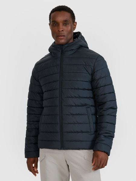 4F Kurtka puchowa z wypełnieniem syntetycznym męska - czarna XXL. Czarne kurtki męskie 4f, m, bez wzorów, z dzianiny, klasyczne, bez ramiączek, z kapturem. Za 299.99 zł.