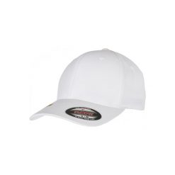 Czapka z poliestru pochodzącego z recyklingu Flexfit. Białe czapki męskie FLEXFIT, bez wzorów. Za 104.00 zł.