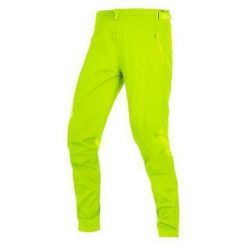 Spodnie rowerowe męskie Endura MT500 Burner Lite. Zielone szorty sportowe męskie ENDURA, bez wzorów. Za 329.99 zł.