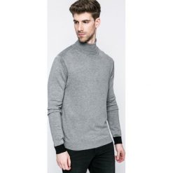 Trussardi Jeans - Sweter. Swetry męskie marki TRUSSARDI JEANS. W wyprzedaży za 239.90 zł.