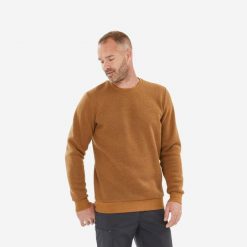 Sweter turystyczny męski Quechua NH150. Brązowe swetry męskie QUECHUA, bez wzorów, z dzianiny, sportowe, bez kołnierzyka, bez ramiączek. Za 59.99 zł.