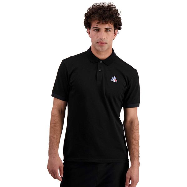 Polo Le Coq Sportif Essentiels. Czarne koszulki polo męskie le coq sportif, m, bez wzorów, bez kołnierzyka, bez ramiączek. Za 268.50 zł.