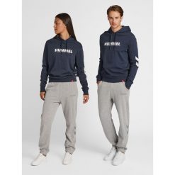 Bluza z kapturem Hummel Legacy Logo. Niebieskie bluzy z kapturem męskie HUMMEL, xs, bez wzorów, z kapturem. Za 167.50 zł.