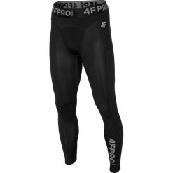 Bielizna baselayer 4FPro SPMF403 - głęboka czerń allover. Długie spodnie sportowe męskie marki 4f. W wyprzedaży za 69.99 zł.