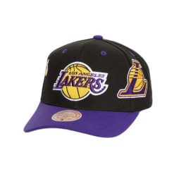 Czapka z daszkiem Mitchell & Ness Overbite Pro Los Angeles Lakers. Czarne czapki męskie Mitchell & Ness, bez wzorów, eleganckie. Za 222.50 zł.