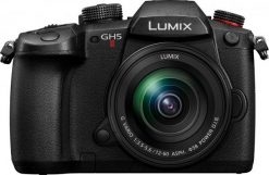 Panasonic LUMIX DC-GH5 Mark II + LUMIX G 12-60mm f/3.5-5.6. Bezlusterkowce PANASONIC. Za 6,999.00 zł.