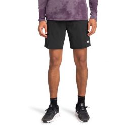Szorty treningowe dla Mężczyzn OMNI TRAINING 17" Czarny. Czarne szorty sportowe męskie Quiksilver, bez wzorów, z elastanu. W wyprzedaży za 280.95 zł.