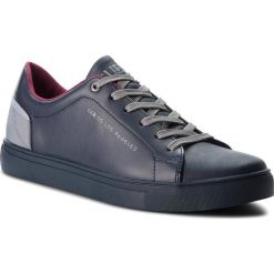 Sneakersy GUESS - FMLUI3 LEA12 SILVE. Buty sportowe na co dzień męskie marki 4f. W wyprzedaży za 259.00 zł.