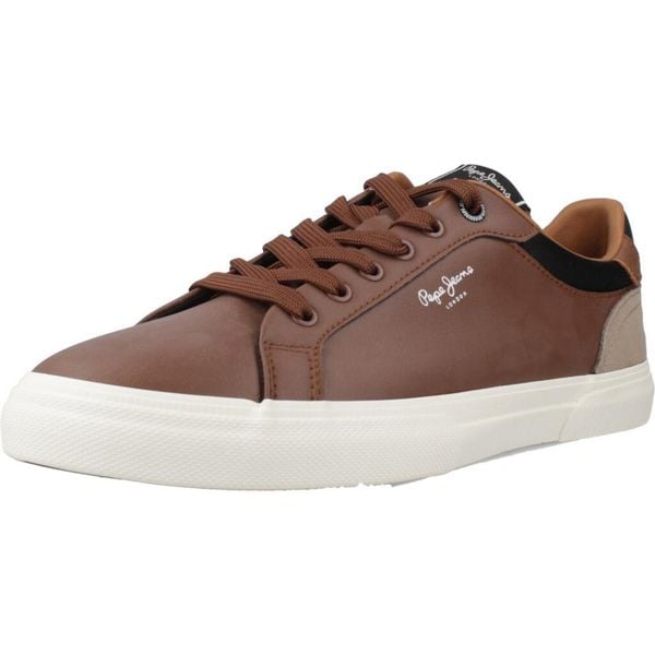 Buty PEPE JEANS KENTON COURT M Brązowy. Brązowe buty trekkingowe męskie Pepe Jeans, bez wzorów, z jeansu, bez zapięcia, trekkingowe. Za 297.00 zł.