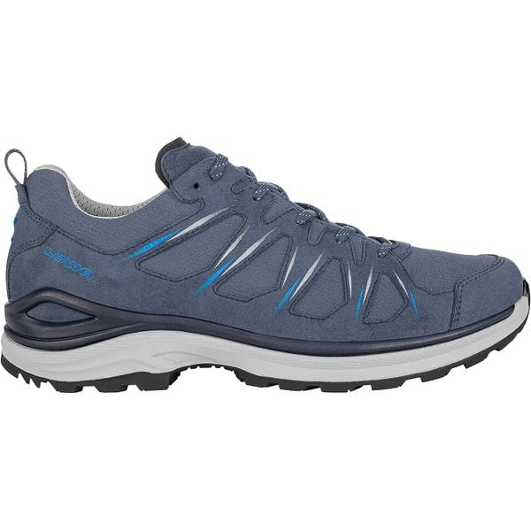 Buty trekkingowe męskie Lowa Innox Evo Ii Gtx. Niebieskie buty trekkingowe męskie Lowa, bez wzorów, z materiału, sportowe, bez obcasa, bez zapięcia. Za 952.00 zł.