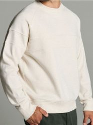 Bluza crewneck - kremowy. Białe bluzy nierozpinane męskie Sinsay, l, bez wzorów, bez ramiączek, bez kaptura. Za 69.99 zł.