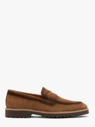 Welurowe mokasyny w stylu casual. Brązowe mokasyny męskie Ryłko, ze skóry, bez zapięcia. W wyprzedaży za 299.99 zł.