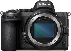 Aparat Nikon Z5 (VOA040AE). Bezlusterkowce NIKON. Za 4,525.70 zł.