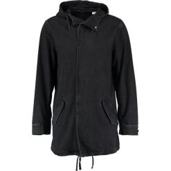 Levi's® FISHTAIL Parka black stone bleach. Parki męskie marki Levi's. W wyprzedaży za 349.30 zł.