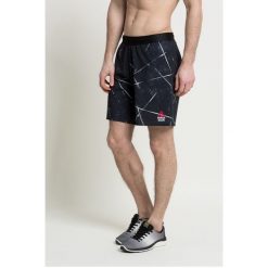 Reebok - Szorty. Szorty sportowe męskie marki Reebok. W wyprzedaży za 149.90 zł.