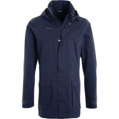 Bergans SYVDE Kurtka hardshell dark navy/night blue. Niebieskie kurtki outdoor męskie Bergans, z bawełny. W wyprzedaży za 786.75 zł.