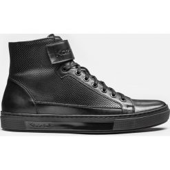 Czarne trampki męskie. Buty sportowe na co dzień męskie marki Kazar. Za 499.00 zł.