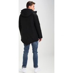 Penfield KINGMAN Kurtka zimowa black. Kurtki męskie marki Penfield. W wyprzedaży za 853.30 zł.