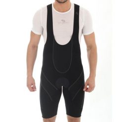 Spodenki rowerowe męskie krótkie z wkładką i szelkami Brubeck. Czarne szorty sportowe męskie Brubeck, bez wzorów, z elastanu, sportowe. Za 59.99 zł.