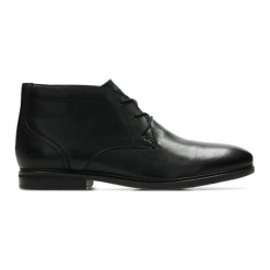 Skórzane półbuty w koloze czarnym. Czarne eleganckie półbuty męskie Clarks, z materiału. W wyprzedaży za 289.95 zł.