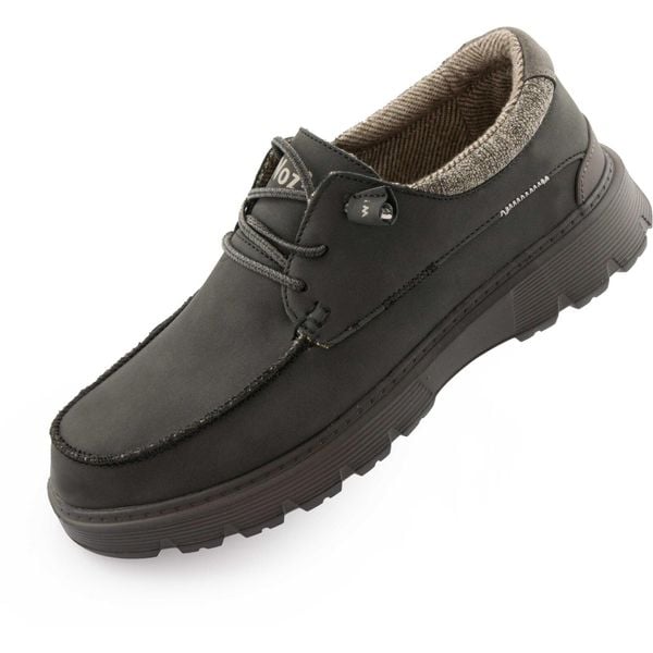 Czarne męskie buty skórzane Woz Ringo 1 - Rozmiar 44. Czarne buty sportowe na co dzień męskie WOW, m, bez wzorów, ze skóry ekologicznej, bez ramiączek, bez kaptura. Za 229.99 zł.