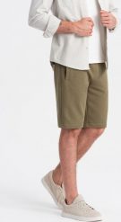 Ombre Męskie szorty dresowe bawełniane BASIC oliwkowe V2 OM-SRBS-0149 L. Zielone szorty sportowe męskie Ombre, bez wzorów, z bawełny, sportowe. Za 49.99 zł.