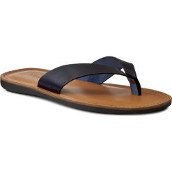 Japonki KAZAR - Isak 29074-01-19 Granatowy. Klapki i japonki męskie marki Kazar. W wyprzedaży za 209.00 zł.