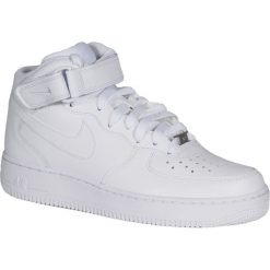 Nike Sportswear - Buty Air Force 1 Mid. Białe buty sportowe na co dzień męskie Nike Sportswear, bez wzorów, z materiału, eleganckie, bez ramiączek, bez kaptura. Za 429.90 zł.