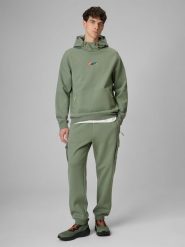 4F Spodnie dresowe cargo męskie - khaki S. Brązowe spodnie dresowe męskie 4f, bez wzorów, z dresówki. Za 229.99 zł.