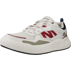 Buty SKECHERS CYRUS Biały. Białe buty sportowe na co dzień męskie Skechers, m, bez wzorów, ze skóry, bez ramiączek, bez kaptura. Za 349.99 zł.
