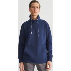 Bluza z kominowym kołnierzem - Granatowy. Bluzy nierozpinane męskie marki Reserved. Za 119.99 zł.
