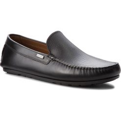 Mokasyny TOMMY HILFIGER - Embossed Leather Mix FM0FM01906 Black 990. Mokasyny męskie Tommy Hilfiger. W wyprzedaży za 369.00 zł.