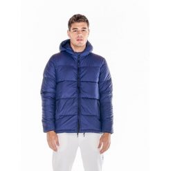Męska kurtka z kapturem Welcome Back. Niebieskie kurtki męskie LEONE 1947 APPAREL, l, bez wzorów, z tkaniny, sportowe, bez ramiączek, z kapturem. W wyprzedaży za 419.25 zł.