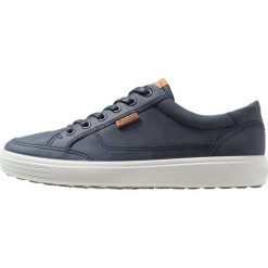 Ecco SOFT 7 MEN'S Sneakersy niskie marine. Niebieskie buty sportowe na co dzień męskie ecco, z materiału, marine. Za 599.00 zł.