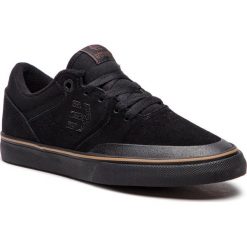 Tenisówki ETNIES - Marana Vulc 4101000425 Black/Dark Grey/Gum 566. Czarne trampki męskie Etnies, bez wzorów, z gumy, klasyczne, bez zapięcia. W wyprzedaży za 219.00 zł.