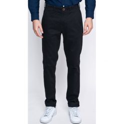 Wrangler - Spodnie. Eleganckie spodnie męskie marki Wrangler. W wyprzedaży za 139.90 zł.