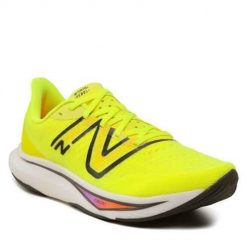 Buty do biegania męskie New Balance MFCXCP3. Żółte buty do biegania męskie New Balance, bez wzorów, z materiału, bez zapięcia, do biegania. Za 762.00 zł.