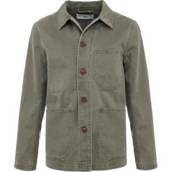 CLOSED WORKER JACKET Kurtka jeansowa deep woods. Brązowe kurtki męskie CLOSED, z bawełny. Za 839.00 zł.