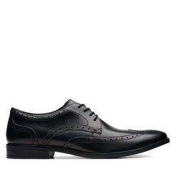 Półbuty Clarks. Czarne eleganckie półbuty męskie Clarks, wizytowe, bez obcasa, bez zapięcia. Za 289.99 zł.