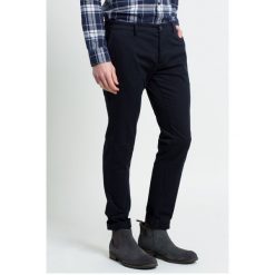 Trussardi - Spodnie. Spodnie na co dzień męskie TRUSSARDI. W wyprzedaży za 249.90 zł.