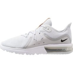Nike Performance AIR MAX SEQUENT 3 Obuwie do biegania treningowe pure platinum/black/white. Buty treningowe męskie Nike Performance. Za 459.00 zł.