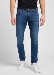 MESKIE SPODNIE LEE LUKE EAST NEW YORK 112346319. Niebieskie spodnie na co dzień męskie Lee, bez wzorów, z bawełny, klasyczne. Za 219.99 zł.