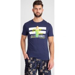 T-SHIRT EA7 Emporio Armani. Niebieskie t-shirty męskie EA7 Emporio Armani, l, bez wzorów, z bawełny, bez kołnierzyka, bez ramiączek. Za 223.30 zł.