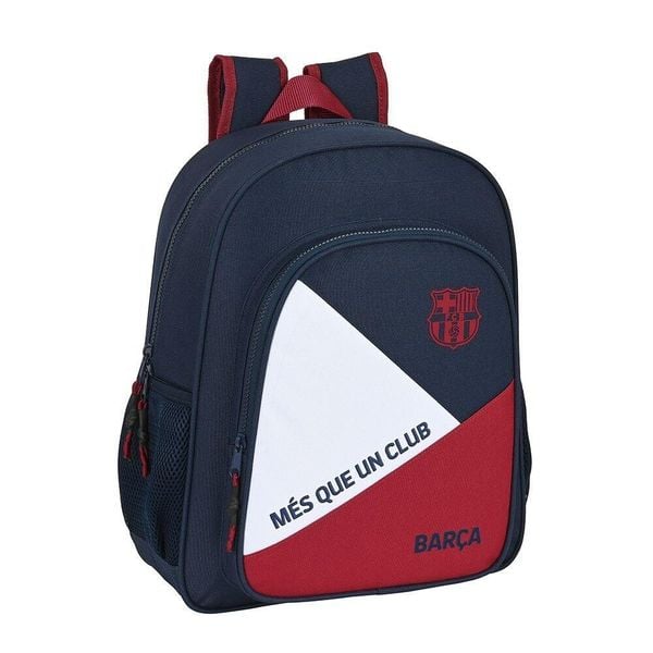 FC Barcelona plecak sportowy junior backpack granatowy. Niebieskie plecaki męskie FC Barcelona, bez wzorów. W wyprzedaży za 141.55 zł.